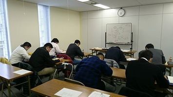 男性リーダーのための女性スタッフの取り扱い説明書とは？