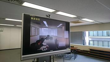 TV会議システムを使った「新任リーダー研修」