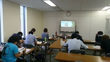 オリジナルの研修資料だからこそ実践できる！